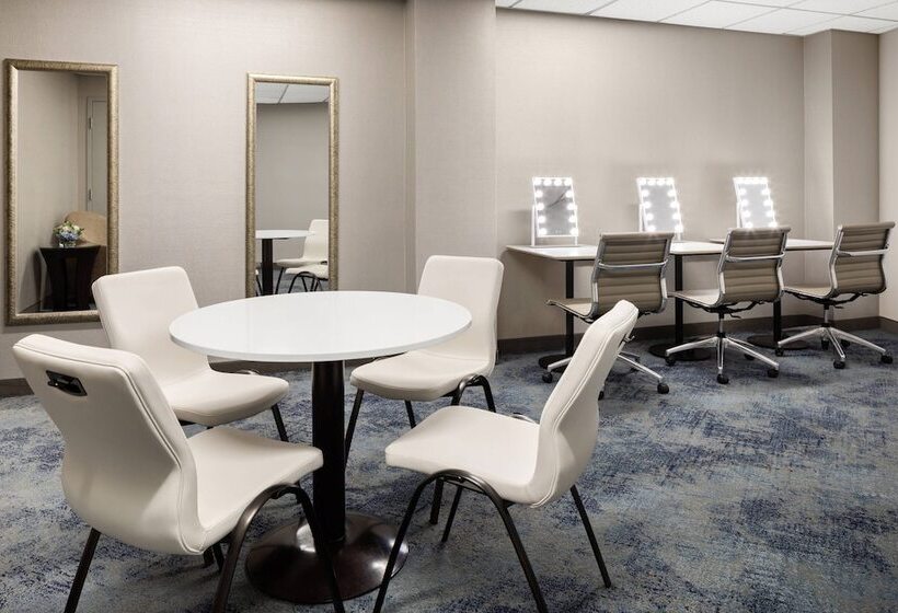 ホテル Courtyard By Marriott Minneapolis Downtown