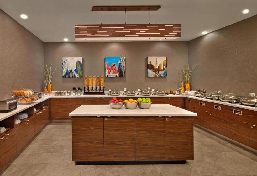 호텔 Courtyard By Marriott Philadelphia City Avenue