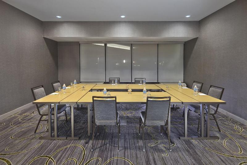 호텔 Courtyard By Marriott Philadelphia City Avenue