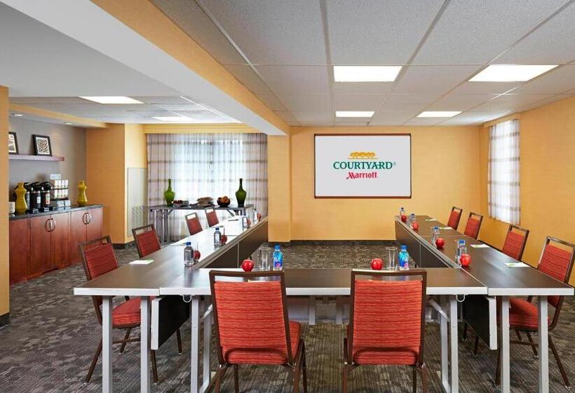 Courtyard By Marriott San Diego Mission Valley/hotel Circle