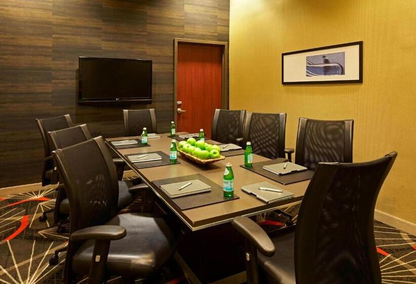 Courtyard By Marriott San Diego Mission Valley/hotel Circle