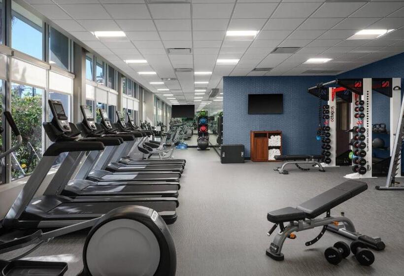 Courtyard By Marriott San Diego Mission Valley/hotel Circle