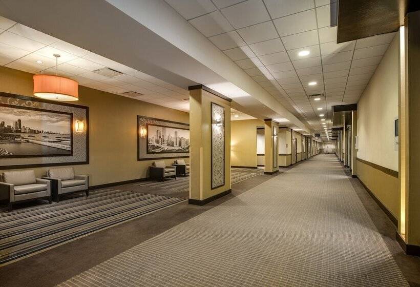 Crowne Plaza Chicago O Hare Hotel & Conference Center, An Ihg