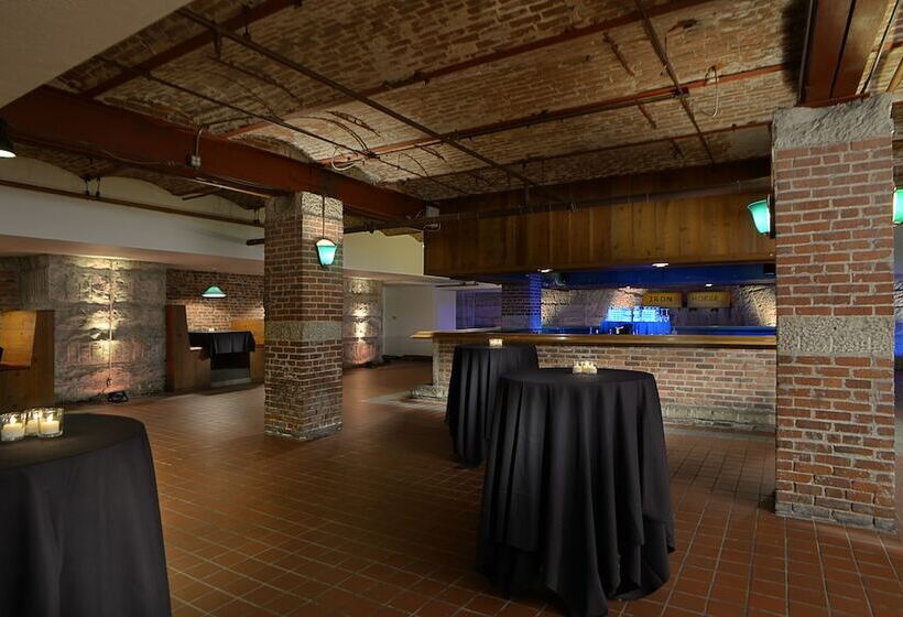 בית מלון כפרי Crowne Plaza Indianapolis Dwtn Union Stn, An Ihg