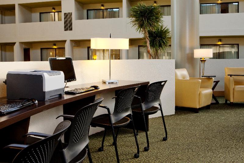 בית מלון כפרי Crowne Plaza Indianapolis Airport, An Ihg