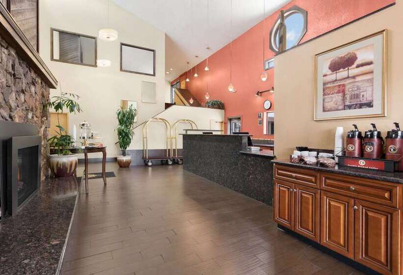 Days Hotel By Wyndham Flagstaff