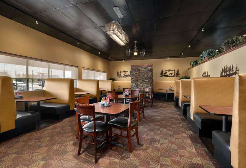 Days Hotel By Wyndham Flagstaff