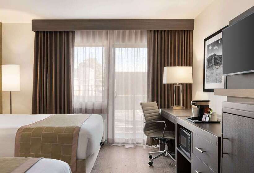 Days Hotel By Wyndham Flagstaff