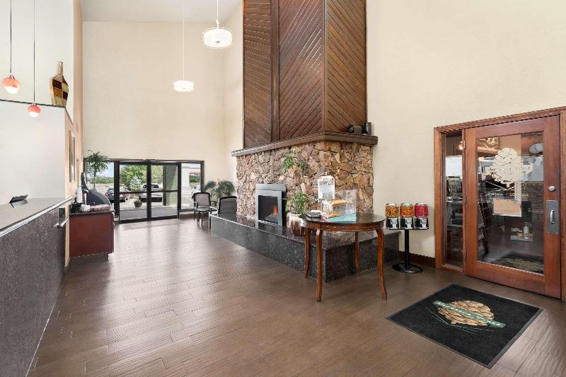 Days Hotel By Wyndham Flagstaff