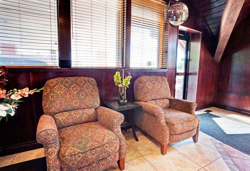 Отель Days Inn By Wyndham Ann Arbor