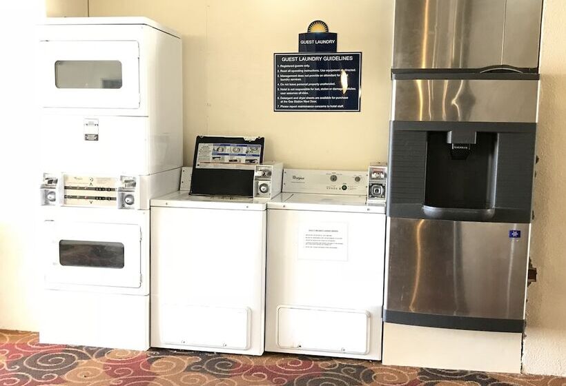 酒店 Days Inn By Wyndham Carlisle North