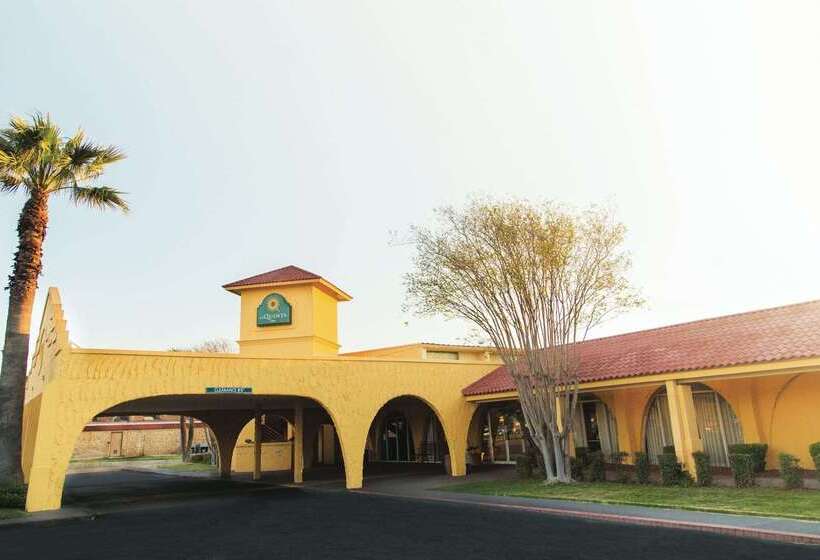 فندق Days Inn By Wyndham Del Rio