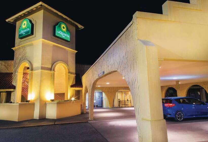 فندق Days Inn By Wyndham Del Rio