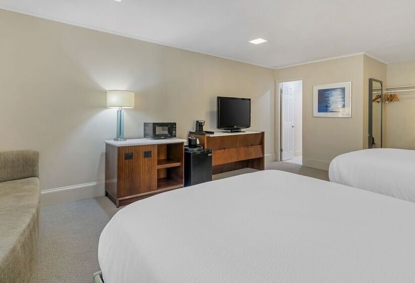 فندق Downtown Dover Inn