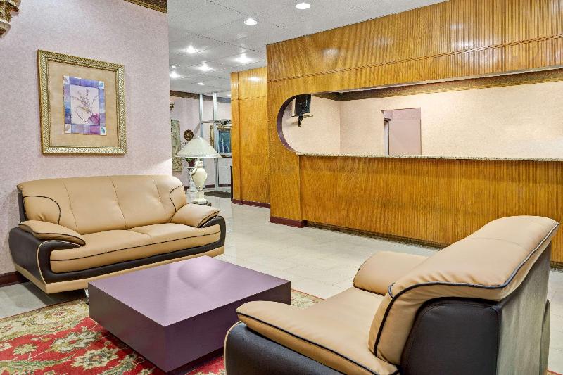 בית מלון כפרי Days Inn By Wyndham Durham/near Duke University