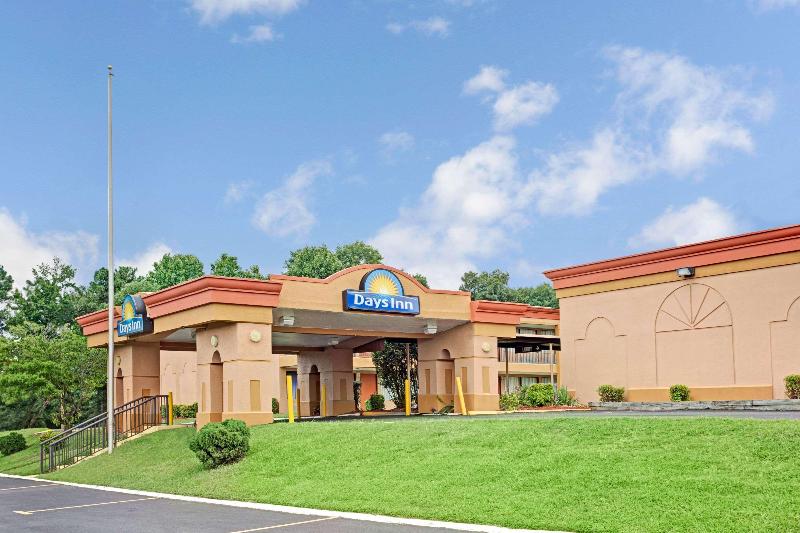 בית מלון כפרי Days Inn By Wyndham Durham/near Duke University