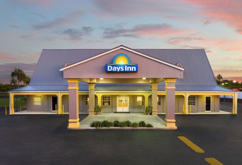 בית מלון כפרי Days Inn By Wyndham Lake City I 75
