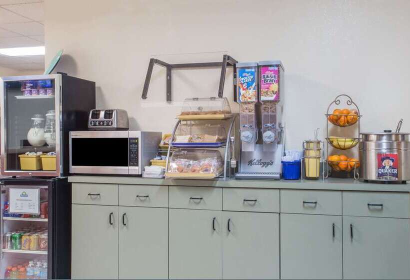 فندق Days Inn By Wyndham Ocala North