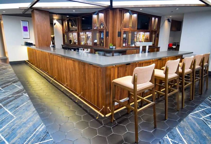 Delta Hotels By Marriott Little Rock West