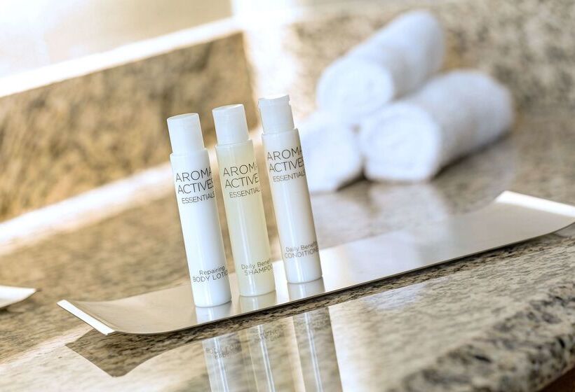 فندق Doubletree By Hilton Boston Rockland