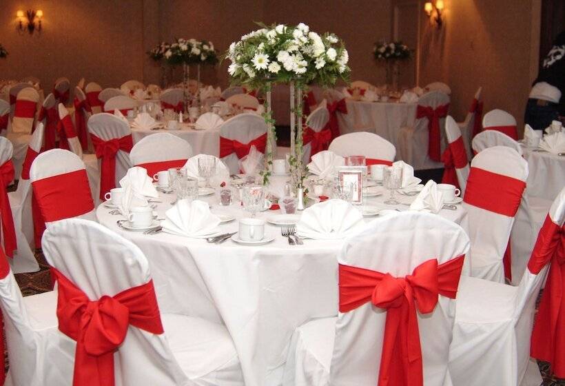 فندق Doubletree By Hilton Boston Rockland