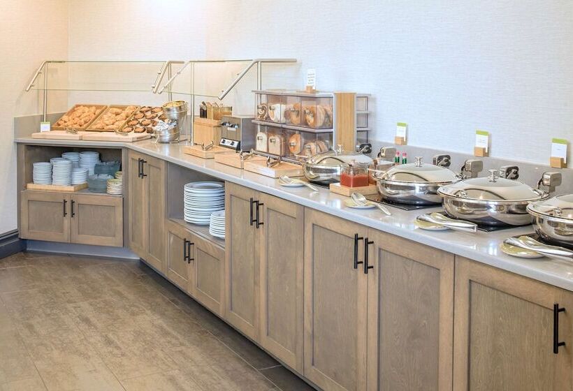 فندق Doubletree By Hilton Boston Rockland