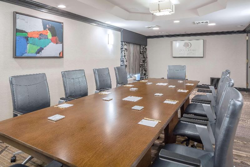 호텔 Doubletree By Hilton Boston Rockland
