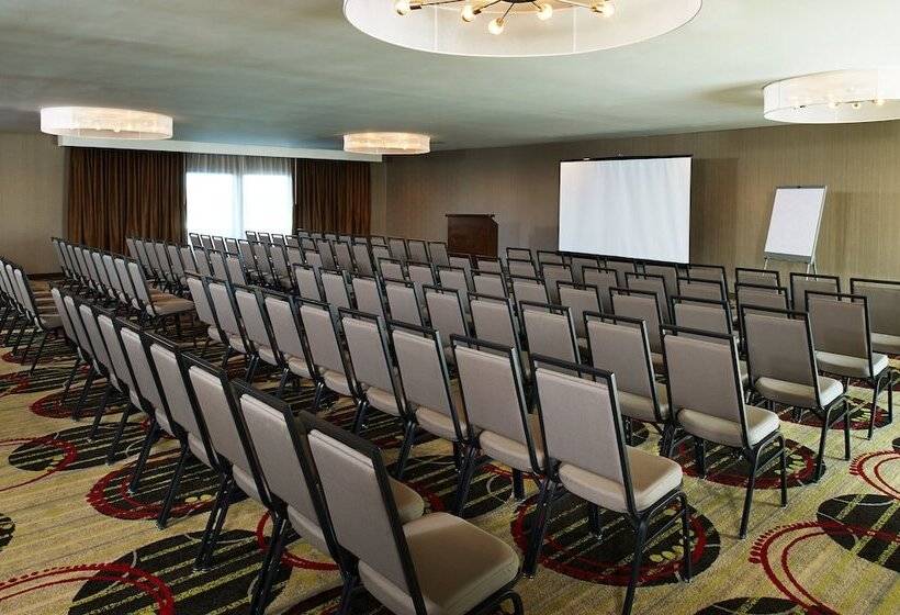 فندق Doubletree By Hilton Buena Park