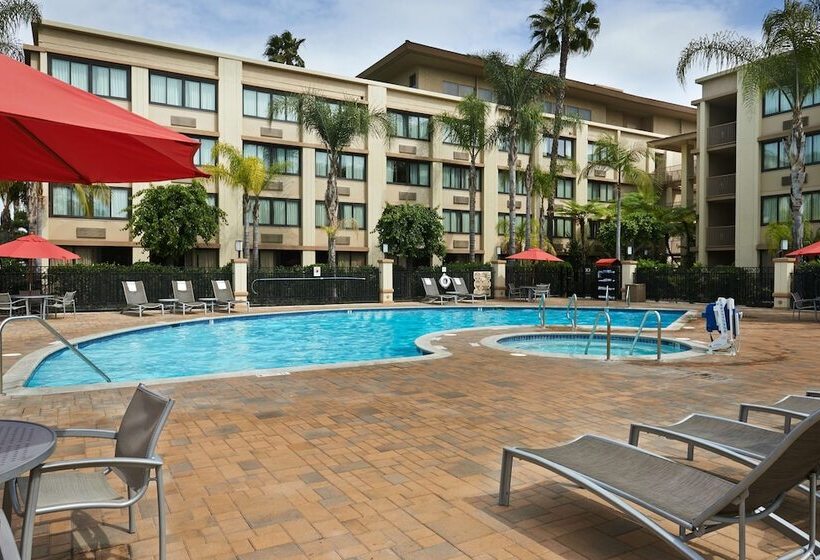 فندق Doubletree By Hilton Buena Park