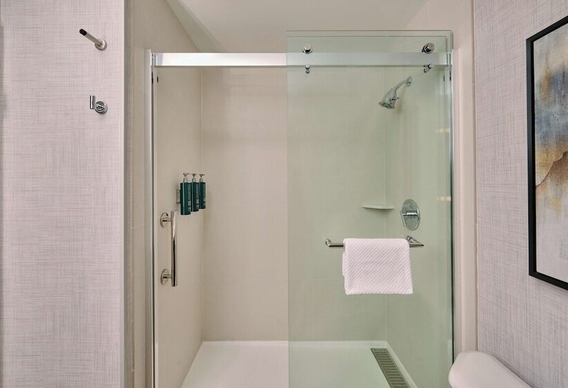 فندق Doubletree By Hilton Buena Park