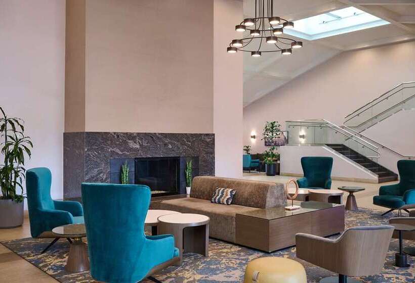 فندق Doubletree By Hilton Buena Park