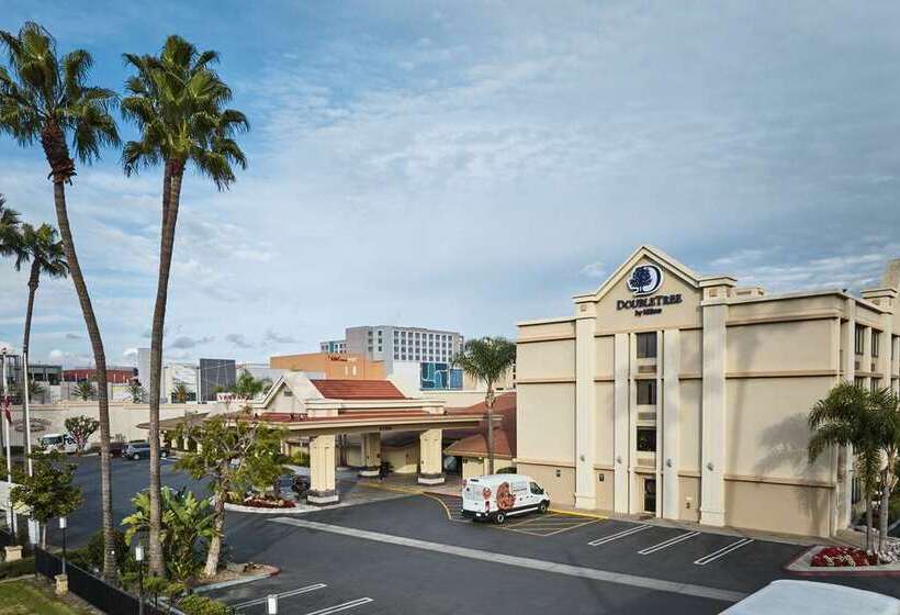 فندق Doubletree By Hilton Buena Park