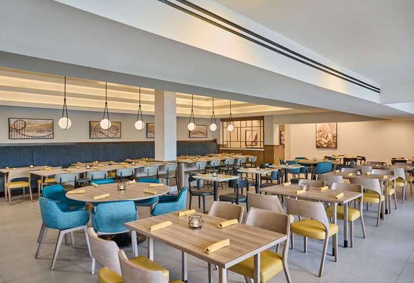 فندق Doubletree By Hilton Buena Park