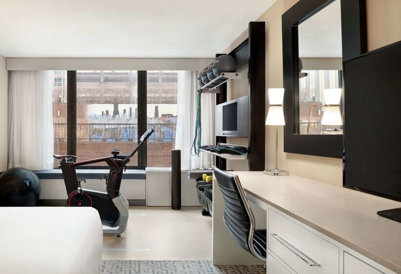 酒店 Doubletree By Hilton Chicago Magnificent Mile