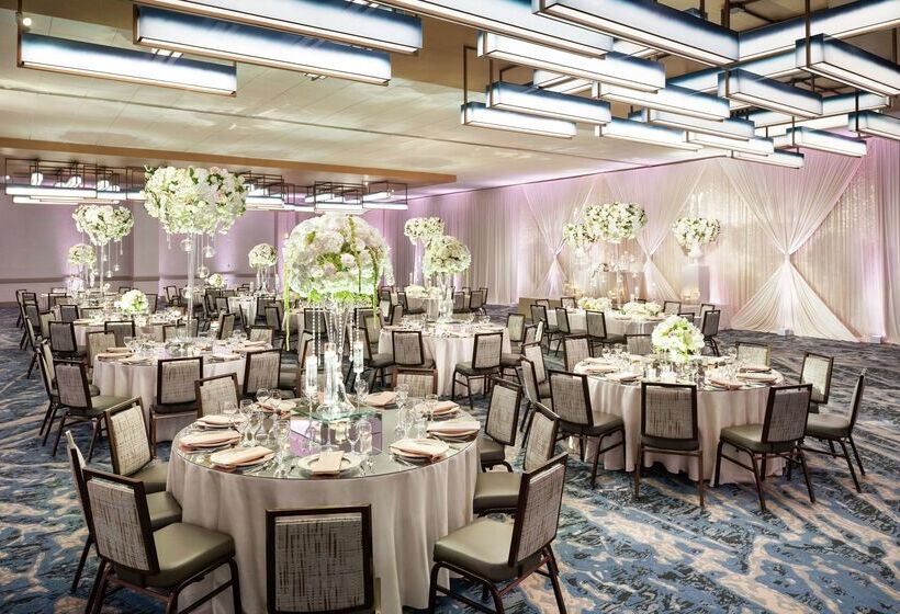 酒店 Doubletree By Hilton Chicago Magnificent Mile