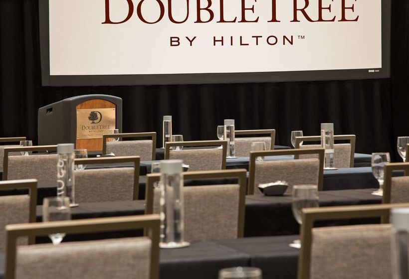 هتل Doubletree By Hilton  Chicago  Oak Brook