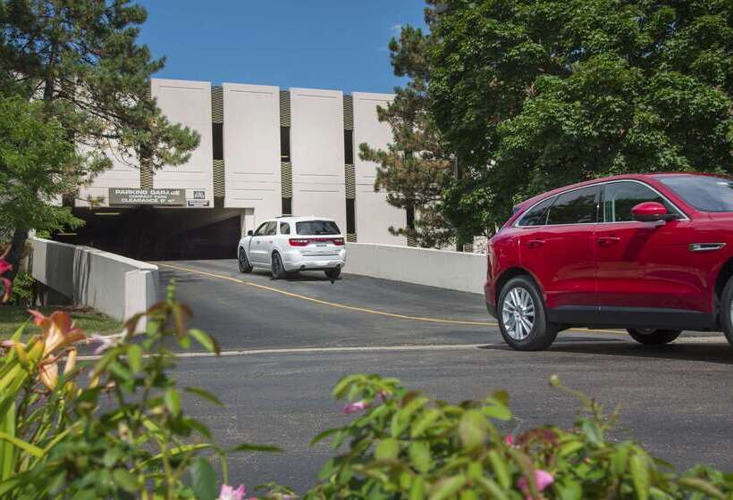 هتل Doubletree By Hilton  Chicago  Oak Brook