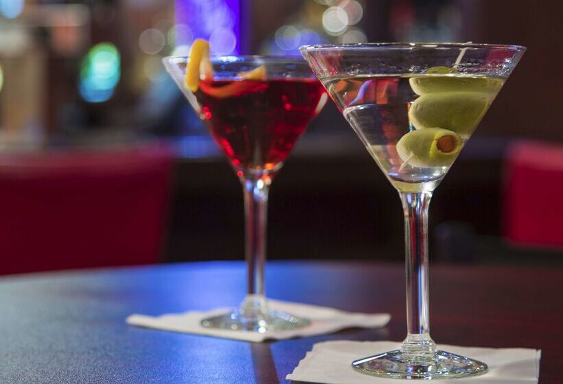 هتل Doubletree By Hilton  Chicago  Oak Brook