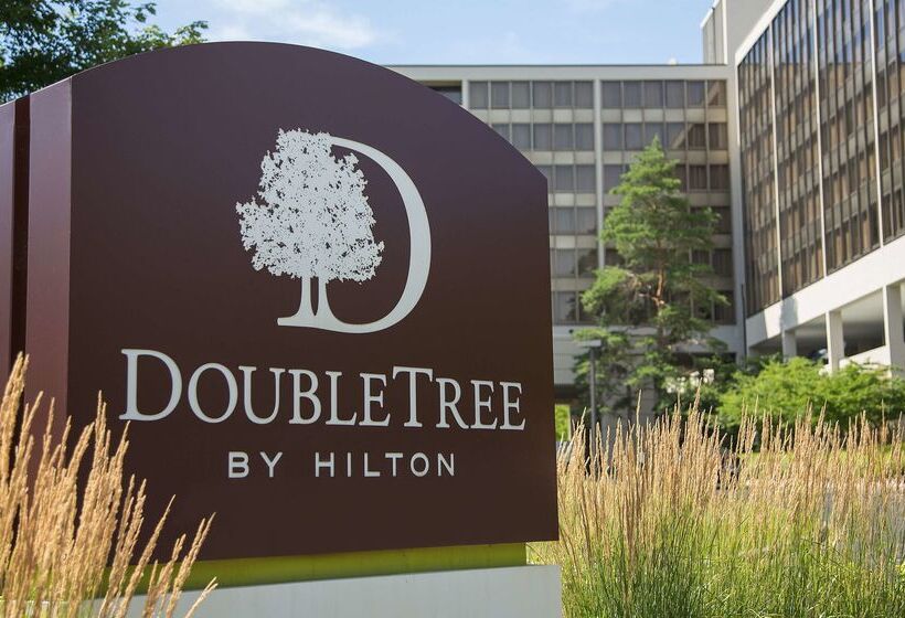 هتل Doubletree By Hilton  Chicago  Oak Brook