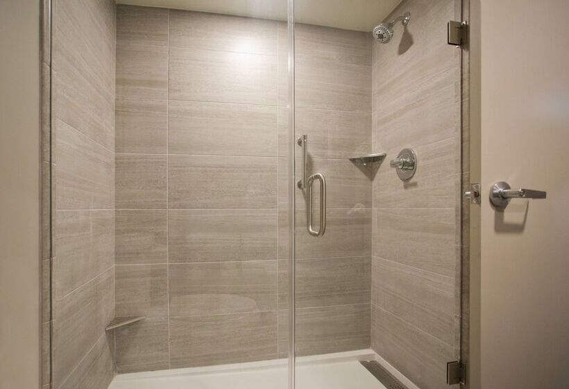 فندق Doubletree By Hilton Chico