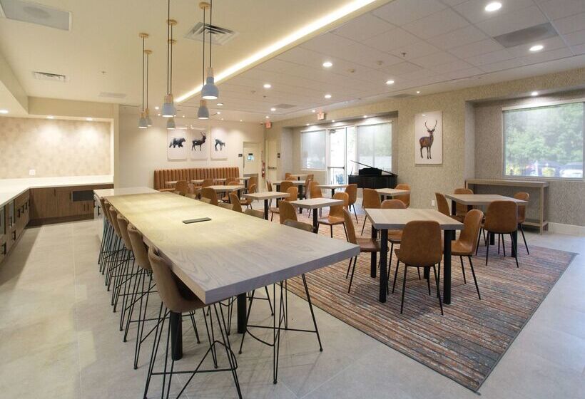 فندق Doubletree By Hilton Chico