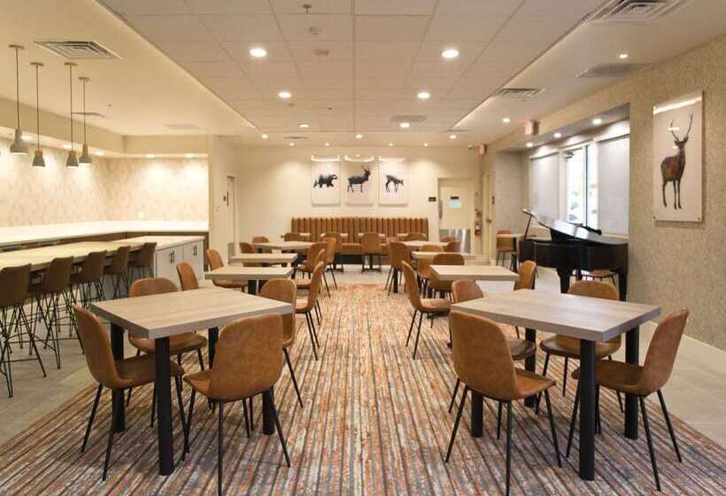 فندق Doubletree By Hilton Chico