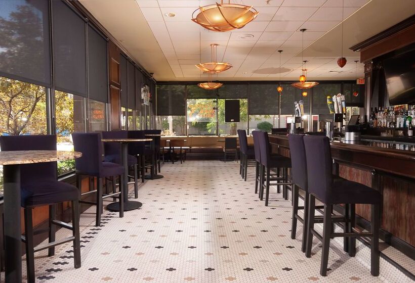 Doubletree By Hilton Hotel Cleveland Downtown   Lakeside