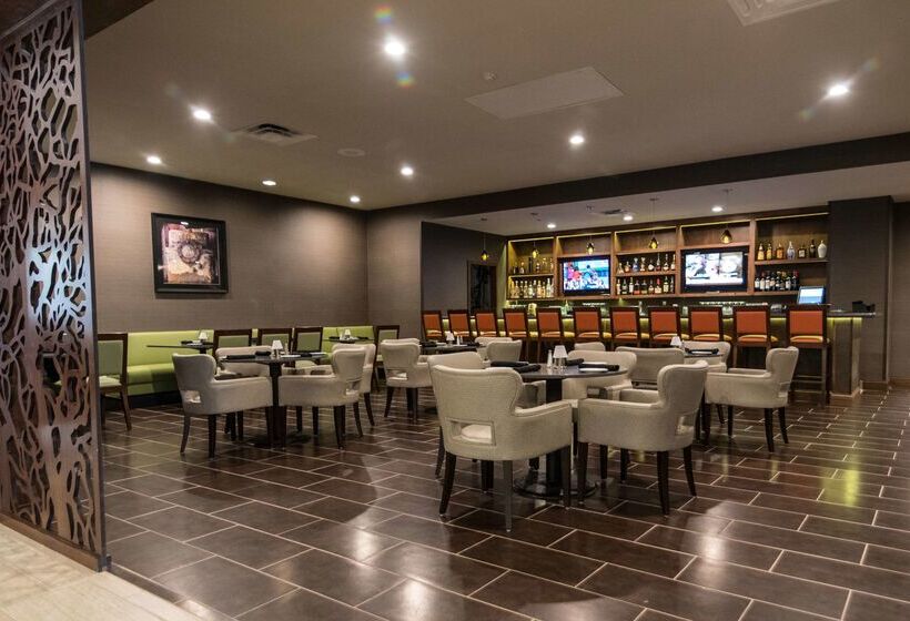 호텔 Wyndham Garden Westlake