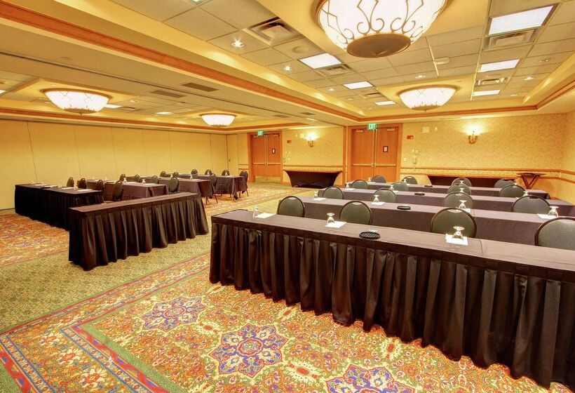 בית מלון כפרי Doubletree By Hilton Denver Central Park