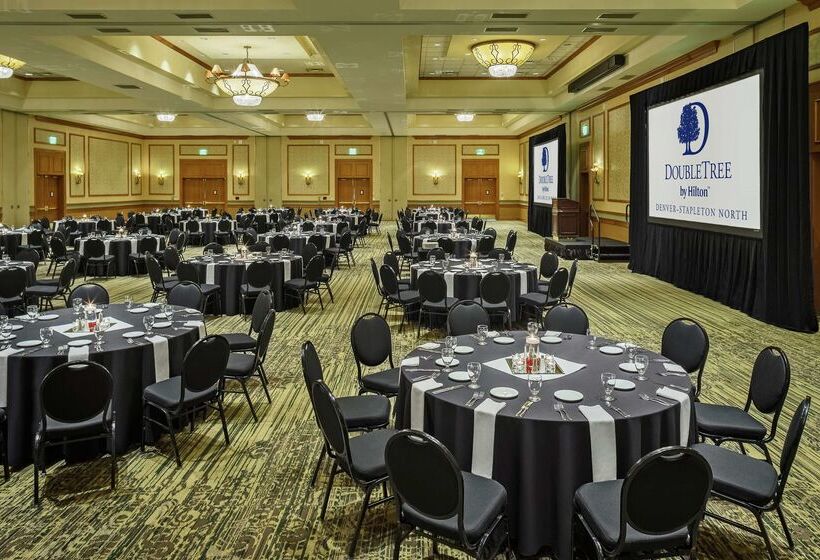 בית מלון כפרי Doubletree By Hilton Denver Central Park