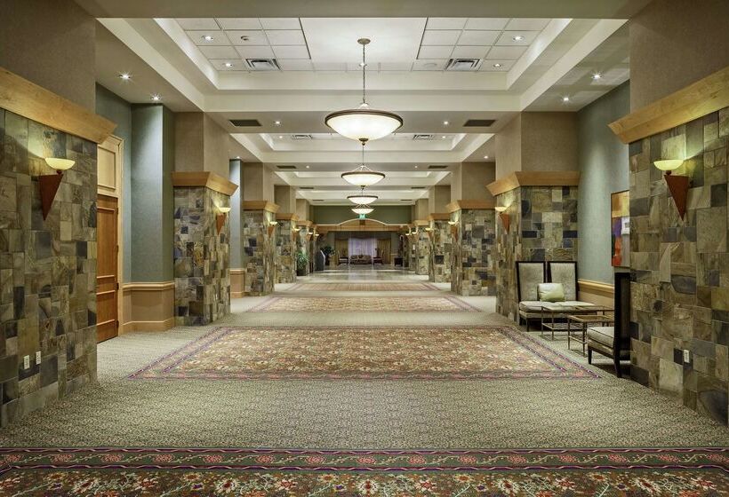 בית מלון כפרי Doubletree By Hilton Denver Central Park