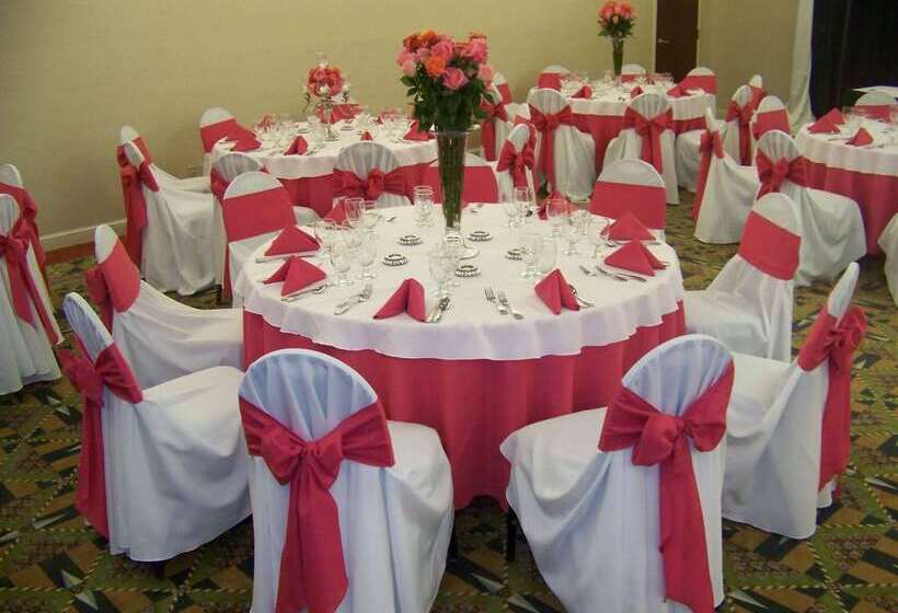 Doubletree By Hilton Hotel Fayetteville