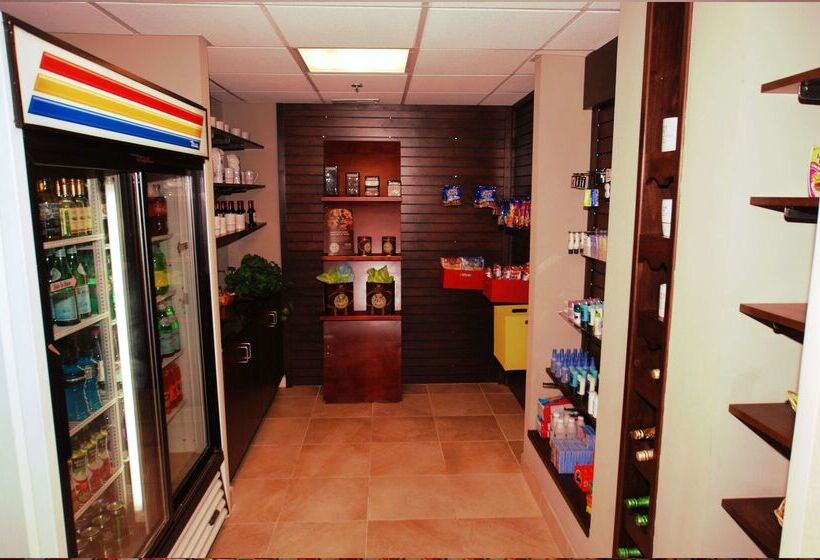 Doubletree By Hilton Hotel Fayetteville