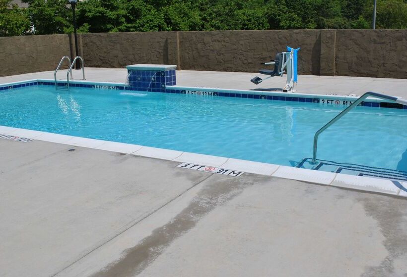 Doubletree By Hilton Hotel Fayetteville